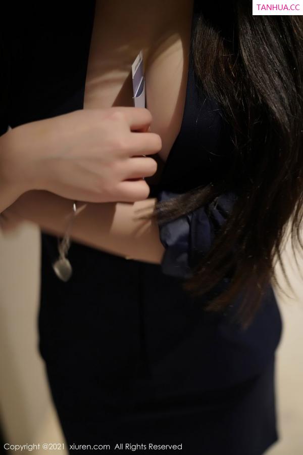 吴玉 玉兔miki [XiuRen]高清写真图 2021.01.26 No.3043 玉兔miki第14张图片